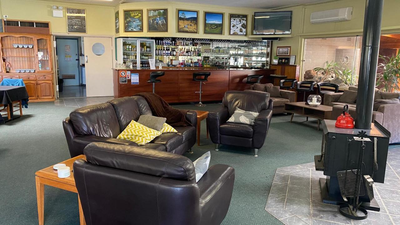 Bucketts Way Motel Gloucester Eksteriør bilde