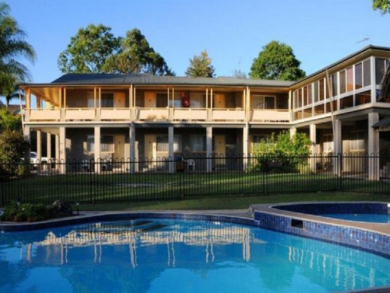 Bucketts Way Motel Gloucester Eksteriør bilde